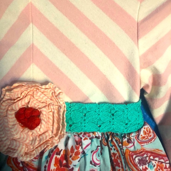 Infant Multicolor Dress. Stripes, Paisley, and Lace Pattern. Size 12 Months. EUC - Picture 6 of 8